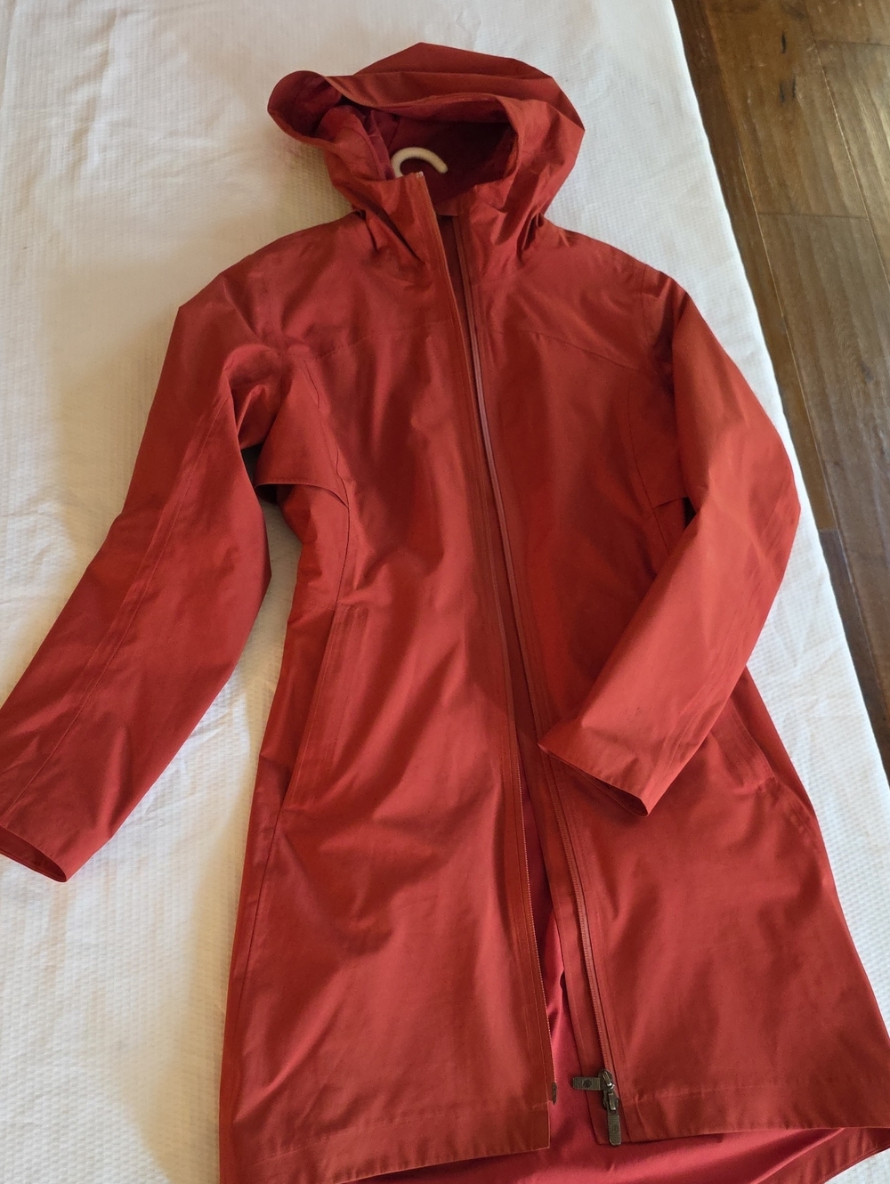 LULULEMON breathable raincoat jacket! Xs